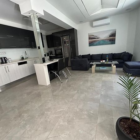 Вілла Ivory Style Maisonette Near Downtown Heraklion  Екстер'єр фото